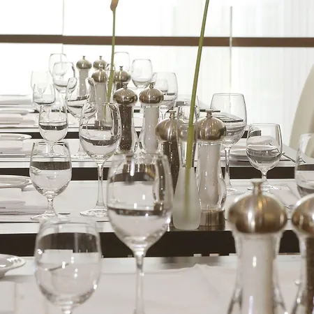 Nh Frankfurt Airport West Hotel