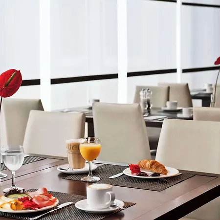Nh Frankfurt Airport West Hotel