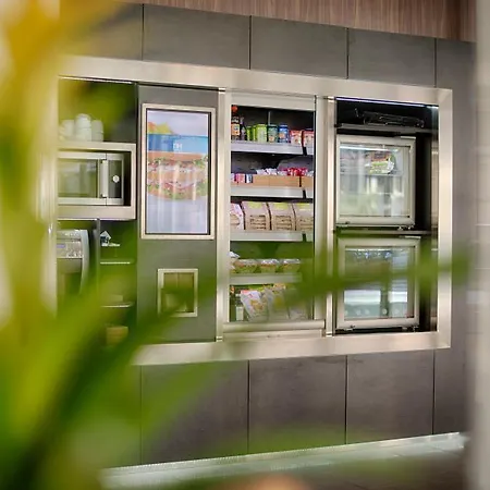 Nh Frankfurt Airport West Hotel 4*