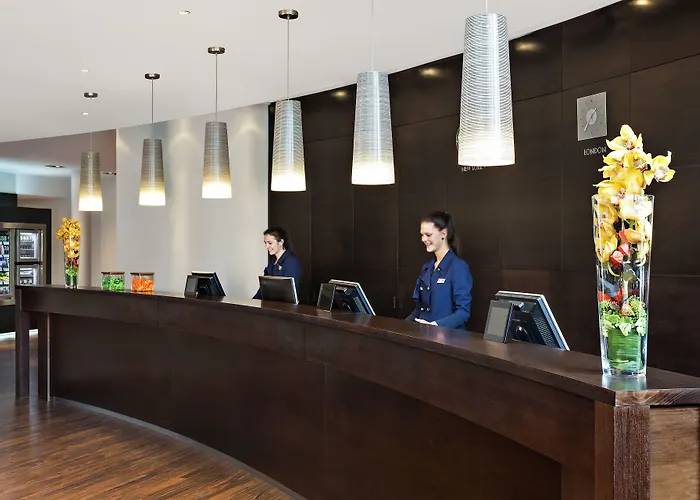 Nh Frankfurt Airport West Hotel