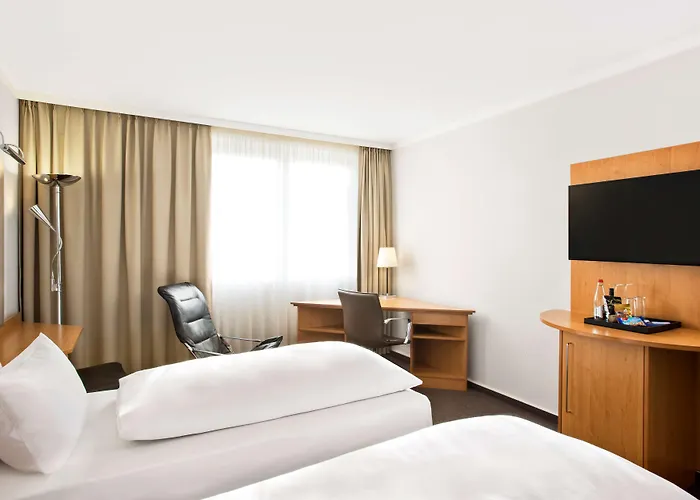Nh Frankfurt Airport West Hotel