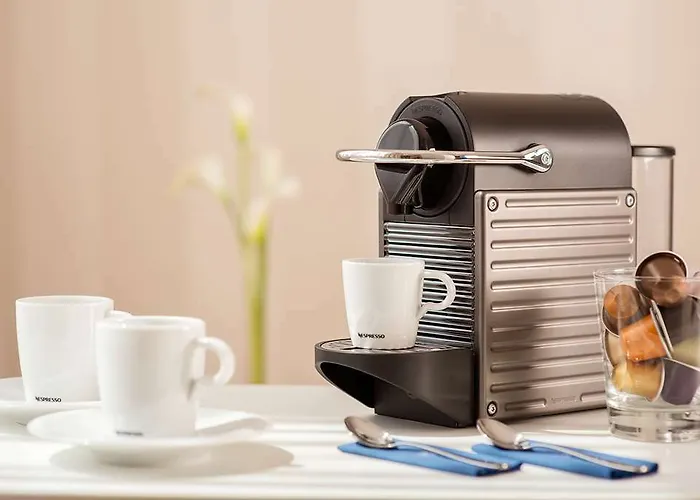 Nh Frankfurt Airport West Hotel 4*